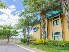 Microtel Inn And Suites Cabanatuan