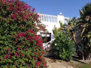 Lovely 7 Bedroom Villa !!