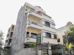 OYO 28089 Uk Service Apartment