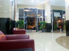 Comfy and Minimalist Studio at Pakubuwono Terrace Apartment