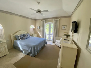 Villa -Westmoreland