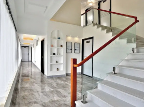 Shanghai Monegative Time Garden Hotel