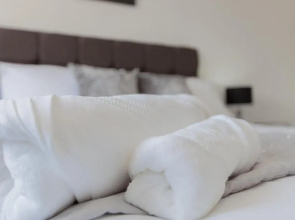 Leys Park Executive Apartments