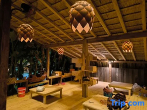 Wanning Liji Qiyungao Camp Homestay