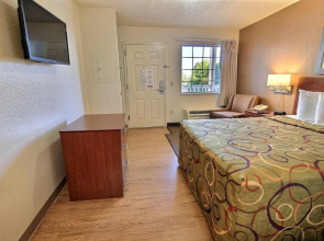 InTown Suites Extended Stay Chesapeake VA – I-64/Crossway Blvd