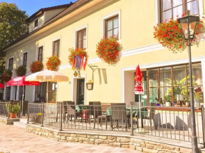 Gasthof-Hotel zur Linde