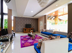 Ombey Guest House