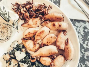 Apartment and rooms Maraton