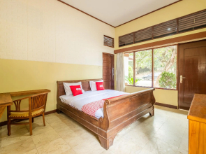 OYO 951 Cempaka Ratu Beach Resort