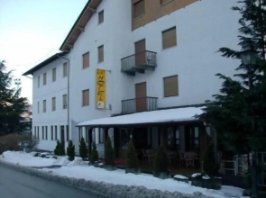 Hotel Dujany