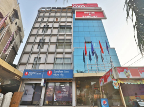 OYO Hotel Dash Continental