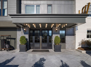 Wylie Hotel Atlanta, Tapestry Collection by Hilton
