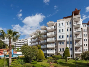 Larina Resort & Spa Hotel