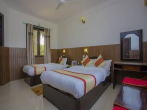 OYO 345 Jungle Nepal Resort