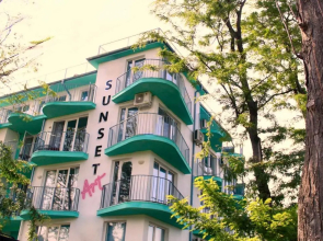 Sunset Art Hotel