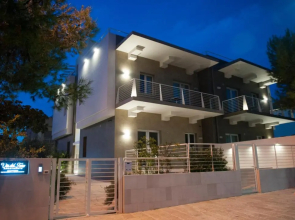 Via del Faro Apartments