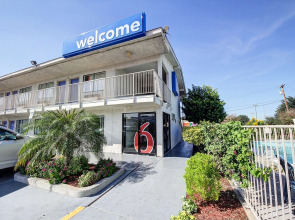 Motel 6 Laredo, TX - South