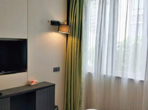 Zheli Fashionable Hotel