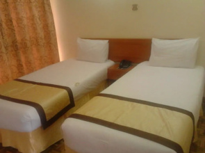 Golden Gates Hotel