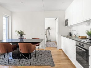 Modern Central Apartment