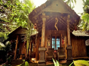 Woodhouse Beach Resort