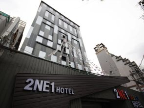 Hotel 2NE1