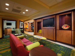 Fairfield Inn & Suites by Marriott Charleston Airport/Conven