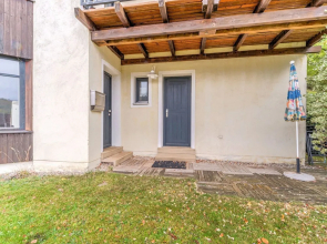 Apartment in Warmensteinach with Private Terrace and Garden