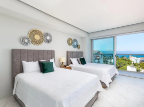 Marina Nautico 9 Luxury & Great Rooftop Pool View by Kivoya