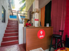 OYO 1044 Poornima Guest House