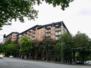 Flat near metro