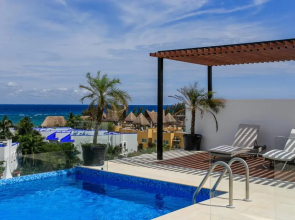 Menesse-2bedrooms-PerfectSpot steps to the ocean