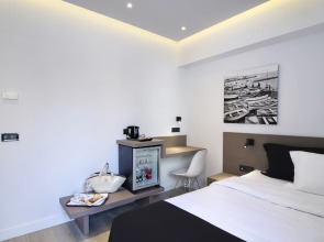 Отель Poseidon Athens