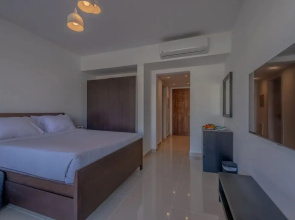 Vesta - Luxury APT - Studio - Gcribs I