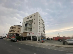 The Penthouse - 3BR Seaview in Larnaca
