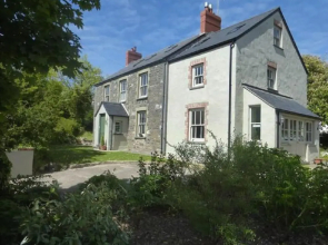 Tabor House