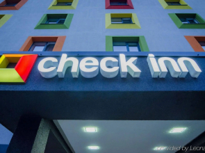Check Inn Hotel