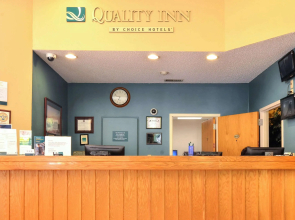 Quality Inn Cherokee Riverside