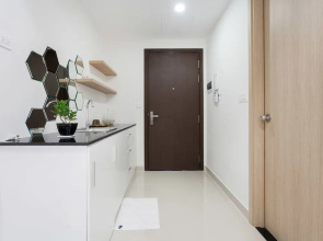 Minimalist Apartment Rivergate