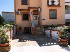 Friendly People's Guest House