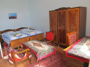 Artush & Raisa B&B