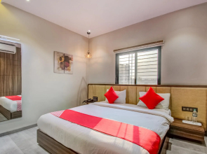 OYO Townhouse 867 Hotel Imperia