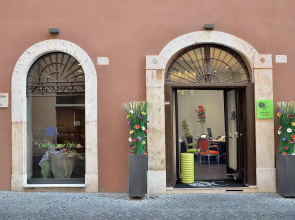 Hotel Navona Colors