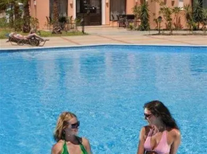 Sol y Mar Shams Suites