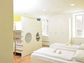 Hostel Sv Lovre