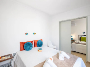 Townhouse Aqua