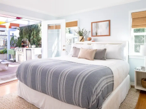 Kokomo - Bayside Getaway w Spa, Fire Pit, & Large Outdoor Patio