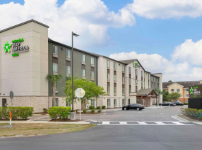 Extended Stay America Select Suites - Tampa - Northeast