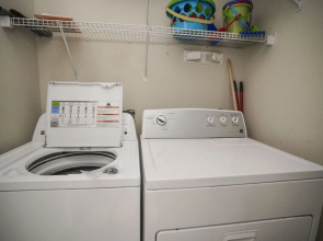 Beach House – Anchors Away by Panhandle Getaways