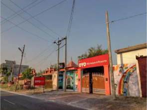 Convivial Paradise by OYO Rooms